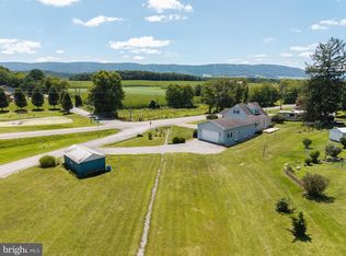 2305 Ballard Red Sulphur Pkwy, Peterstown, WV 24963