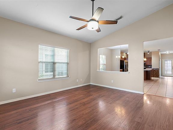 3rd image of 10218 Berry Hill Ln