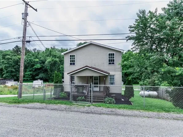 217 Amend Rd, Uniontown, PA 15401