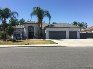 4211 Crystal Lake Dr, Bakersfield, CA 93313