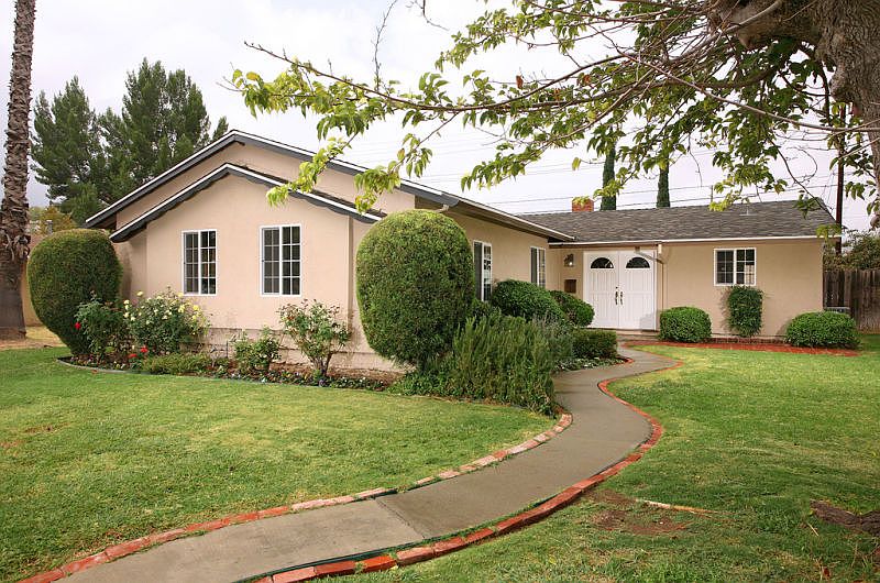 1st image of 7443 Quimby Ave