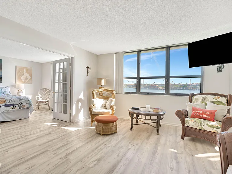 1542 Jupiter Cove Dr #104 — Photo 7