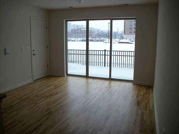 5th image of 318 E 25th St #1W