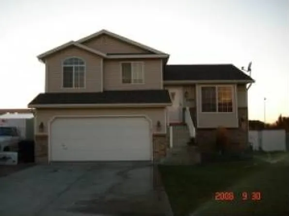 2029 N 1720 W, Clinton, UT 84015