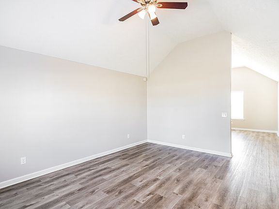 4th image of 2718 Lincoya Dr