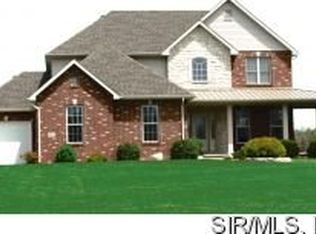 8421 Timber Ridge Dr, Edwardsville, IL 62025