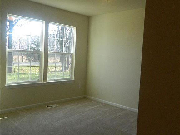 4th image of 6199 28th St
