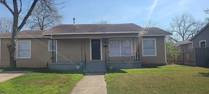 1120 Fulton Ave
