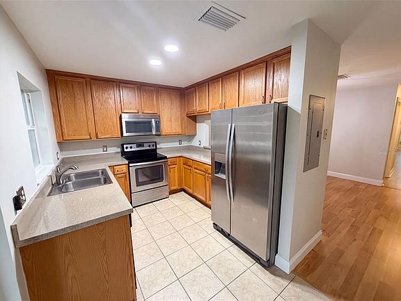 2nd image of 112 COQUINA BAY DRIVE
