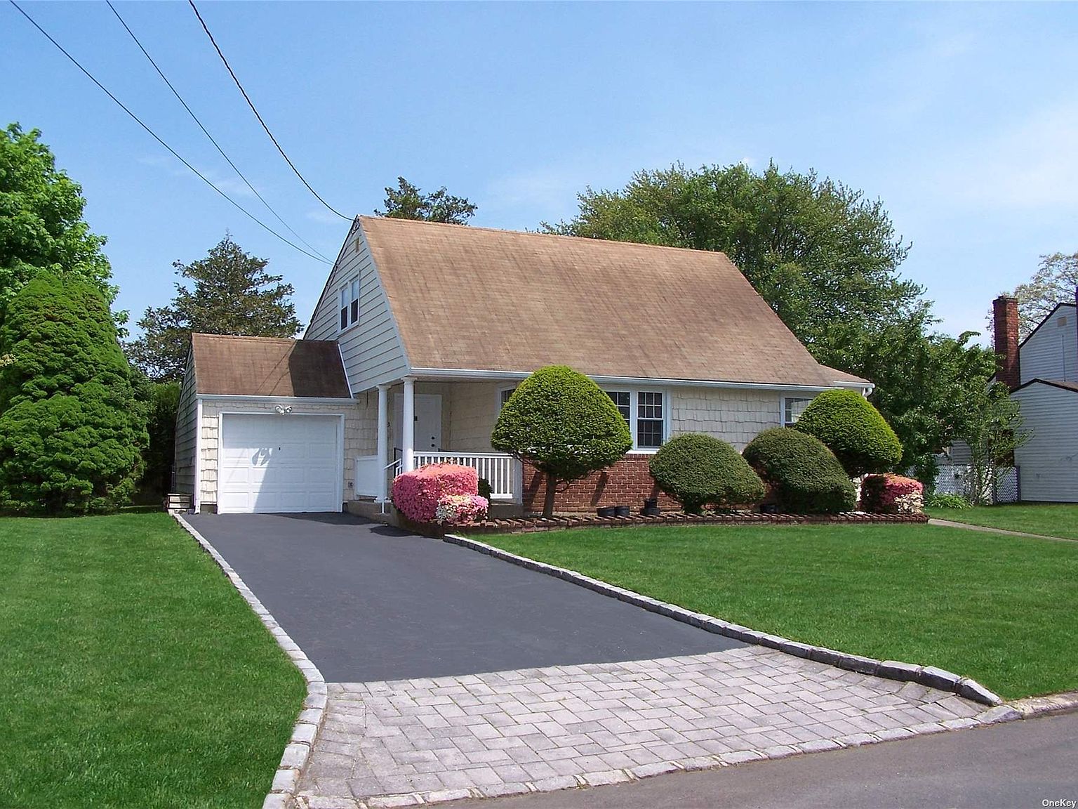 523 French Avenue, North Babylon, NY 11703 Zillow