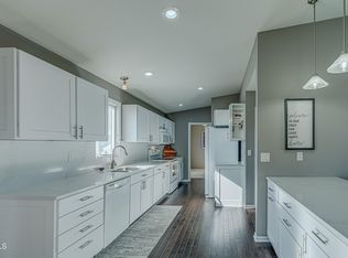 6315 28th Ave SE, Bismarck, ND 58504