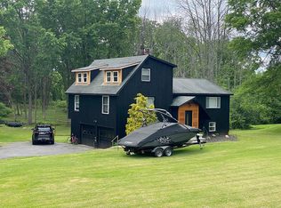 2313 E Lake Rd, Skaneateles, NY 13152