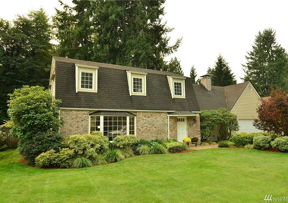1st image of 2315 28th Ct SE