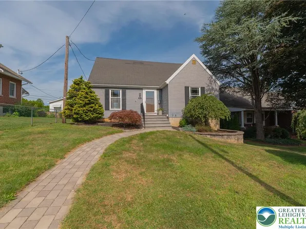 131 Elm St, Emmaus, PA 18049