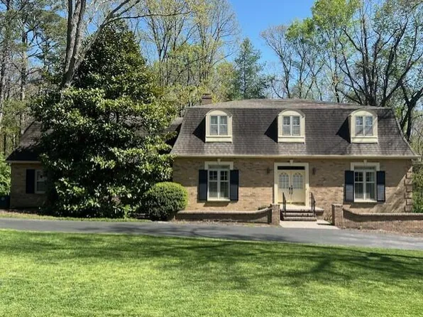 29 Carriage Hl, Signal Mountain, TN 37377