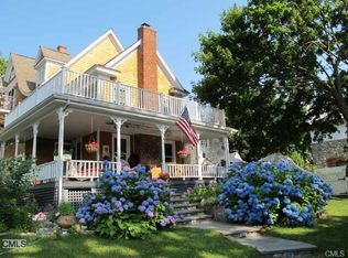 6 Rocky Point Rd, Norwalk, CT 06853