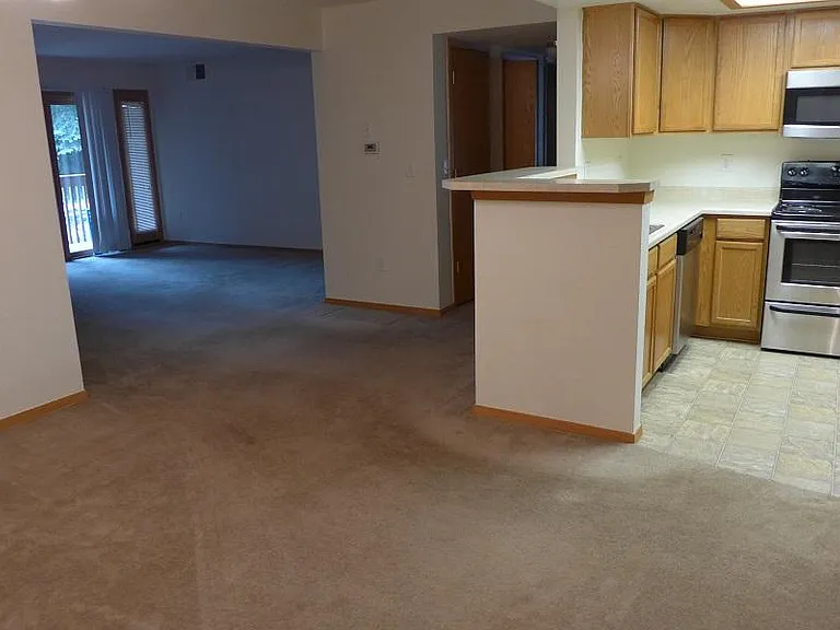 2802 Sundown Ln #J101 — Photo 3