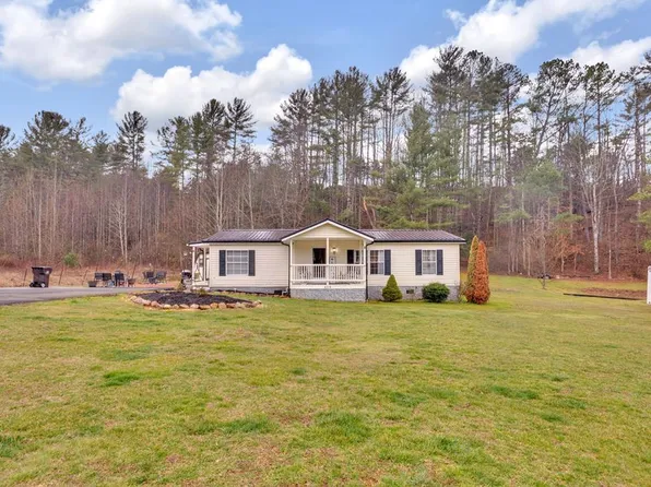 438 Weaver Creek Rd, Bluff City, TN 37618