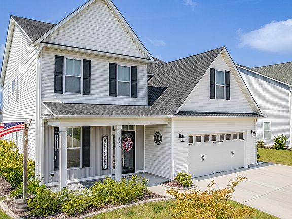 2nd image of 546 Heartwood Drive