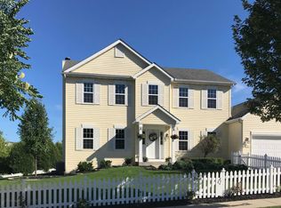 967 N Cumberland Ln, Port Washington, WI 53074