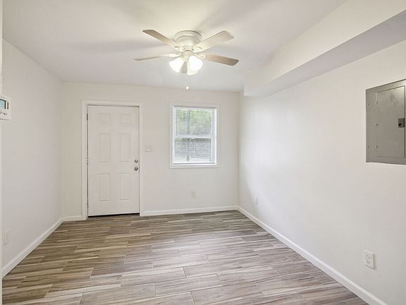 4th image of 615 Oliver St NW APT 7