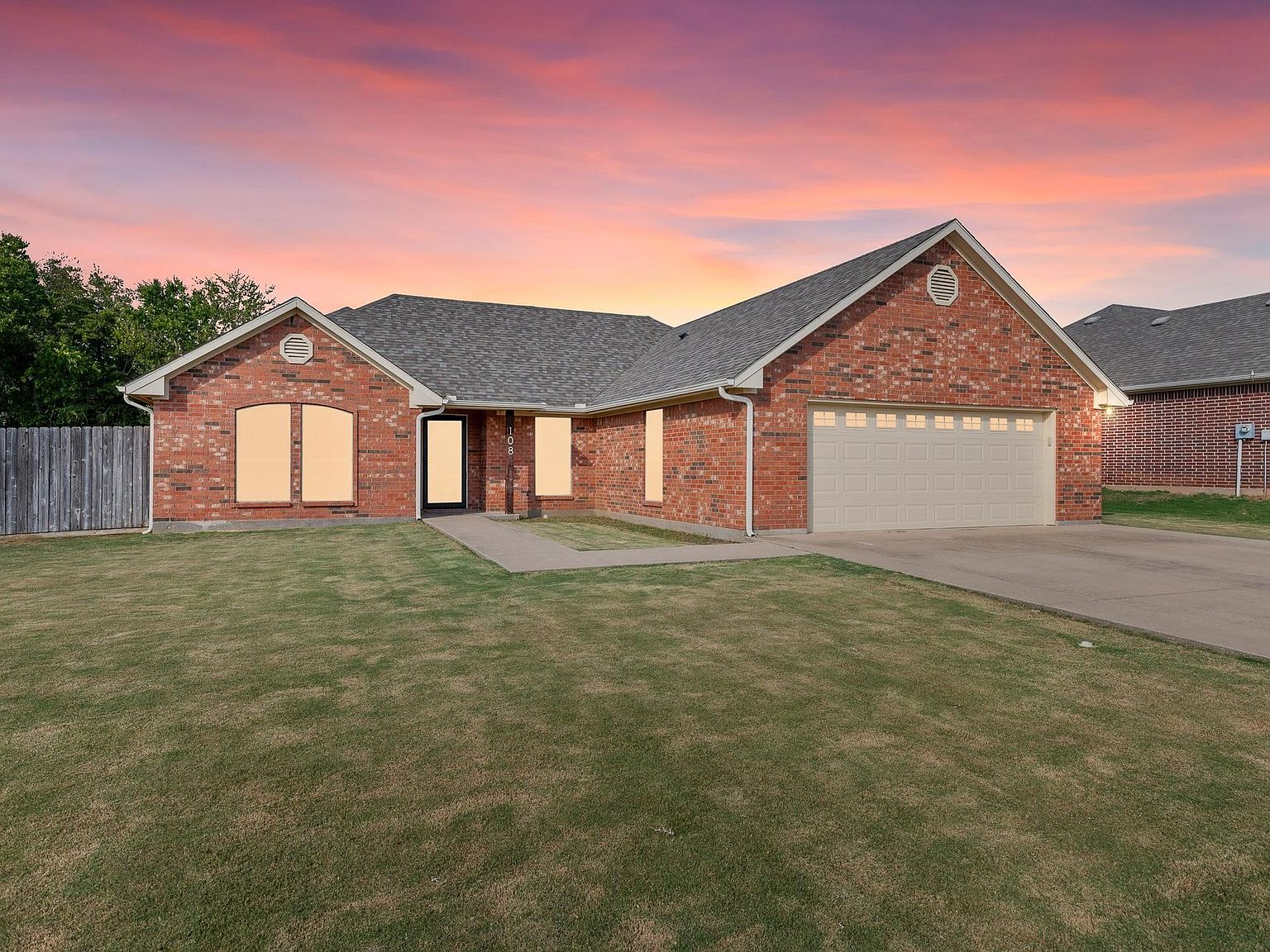 108 Wildflower Dr, Whitesboro, TX 76273 | Zillow