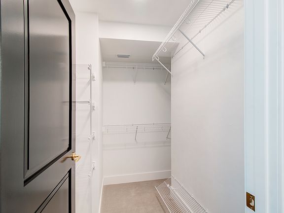 5th image of 410 W University Ave #403