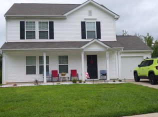 2100 Roscommon Dr, Clover, SC 29710