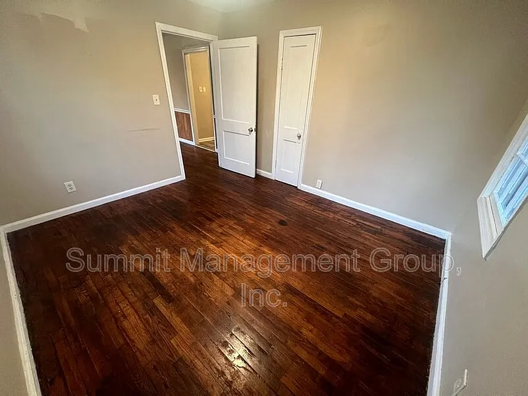 313 Ash St — Photo 9