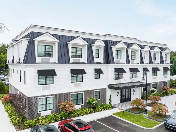 The Lofts at Maple & Main, 42-48 Maple Ave #E185f6e3e, Smithtown, NY 11787