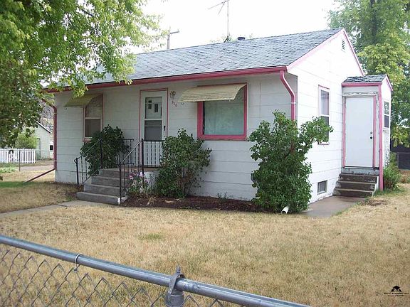 3rd image of 810 7th St