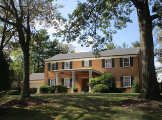 9800 Clydesdale St, Potomac, MD 20854