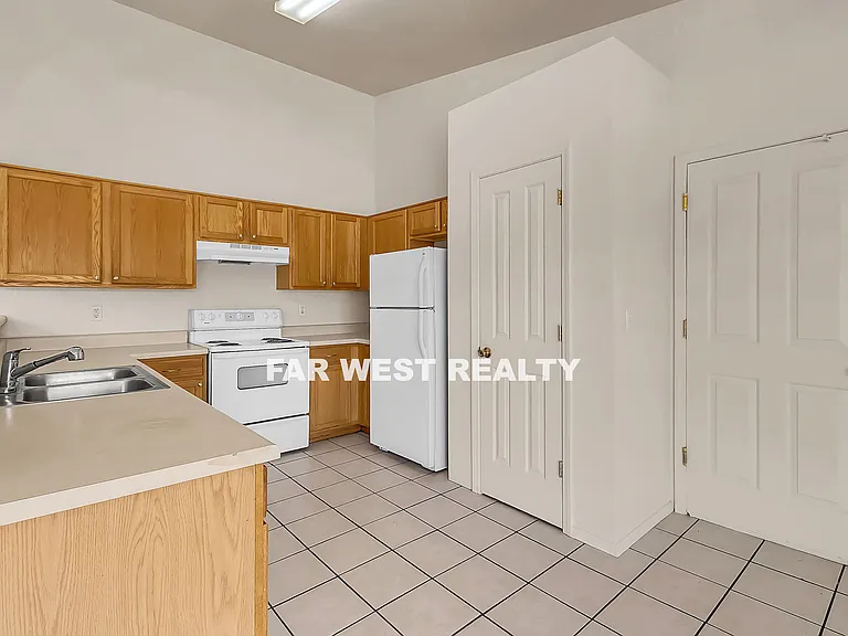3116 Bob Ct #C — Photo 3