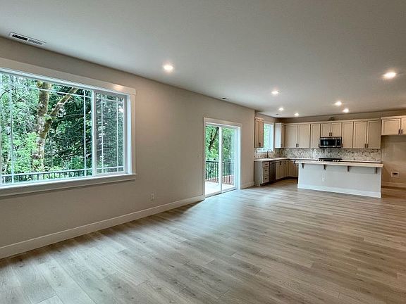 3rd image of 16686 SW Colorado Ln
