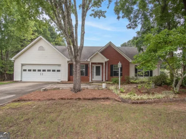 115 Oakview Trce, Fayetteville, GA 30215