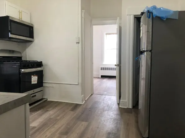 204 Bidwell Avenue image 1 of 6