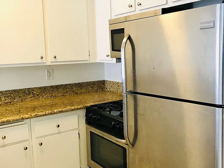 2485 Sawtelle Blvd — Photo 18