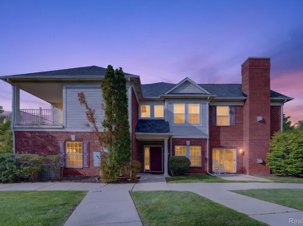 292 Cherry Stone Dr, Canton, MI 48188