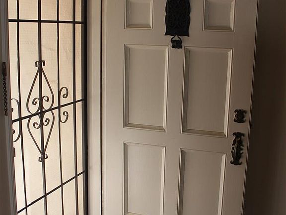 3rd image of 576 Blossom Way