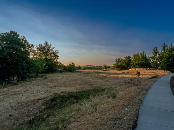 2707 Springbrook Rd #1800, Medford, OR 97504