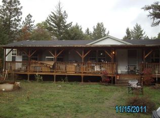 146 Kenrose Ln, Cave Junction, OR 97523