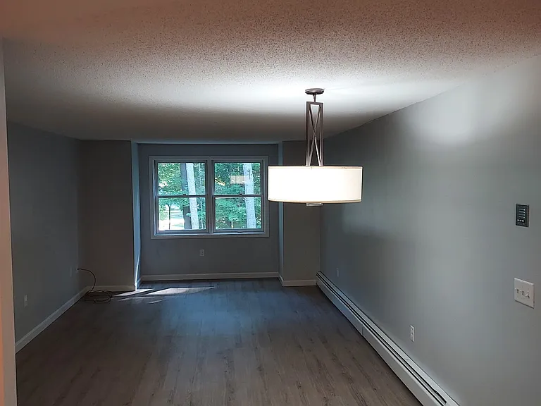 37 Alice Dr #107 — Photo 3