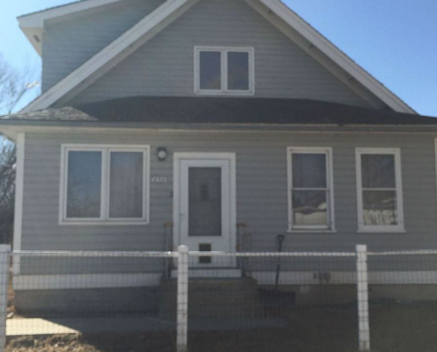 2nd image of 1321 Walnut St APT 2