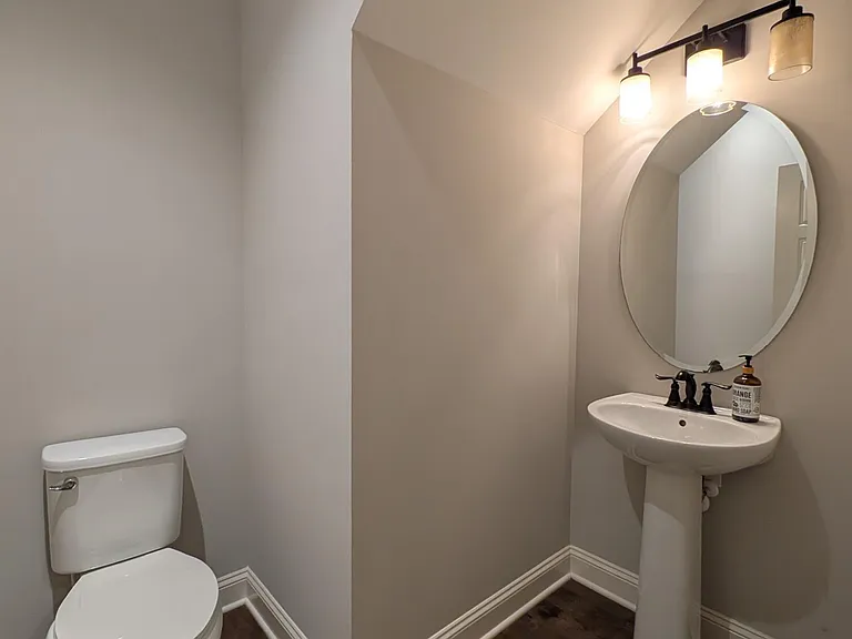 129 Pinebranch Ct — Photo 7