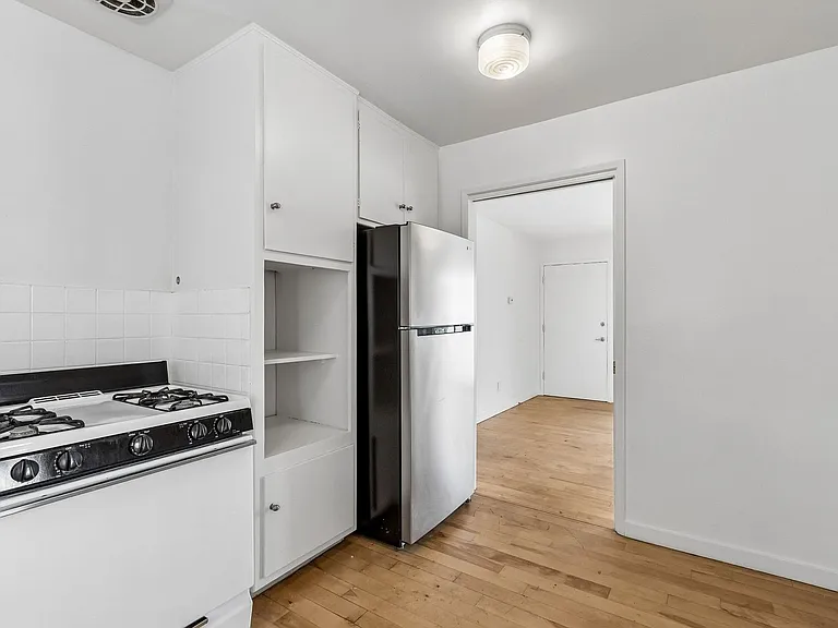 1314 Maltman Ave — Photo 7
