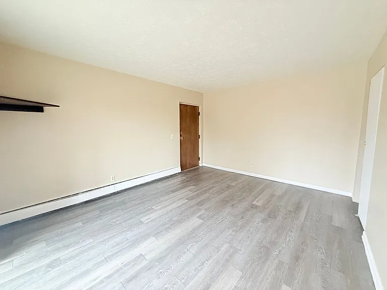 2459 Montana Ave #4 — Photo 4