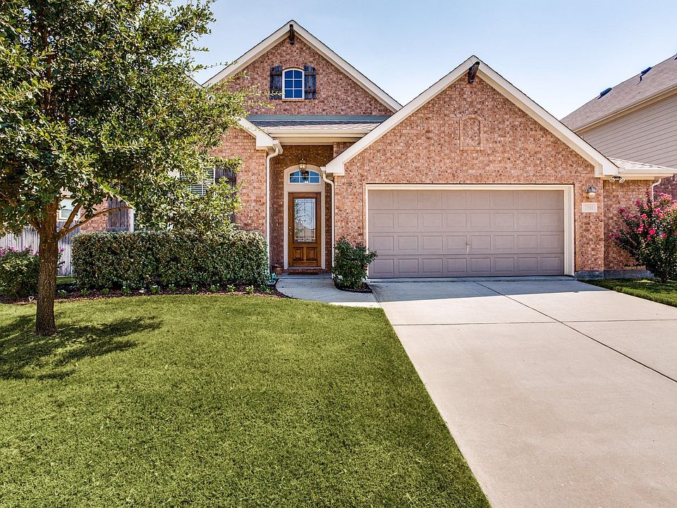 1st image of 1300 Egret Ct