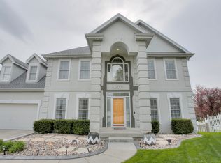 6511 N 159th Avenue Cir, Omaha, NE 68116