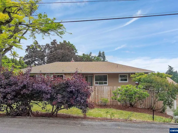 925 Ewald Ave SE, Salem, OR 97302