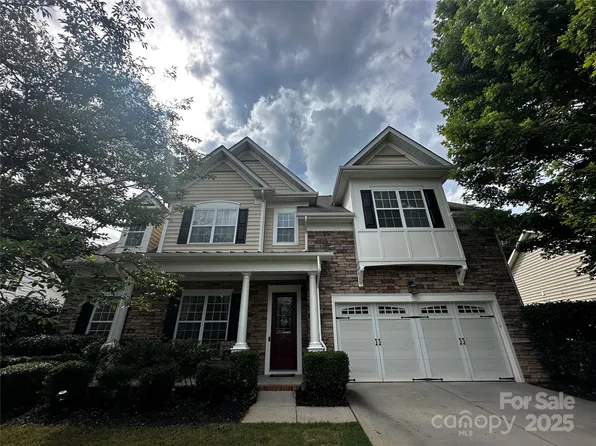 1386 Secret Path Dr, Fort Mill, SC 29708